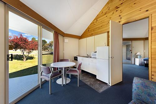 The Station Hotel Jindabyne Δωμάτιο φωτογραφία