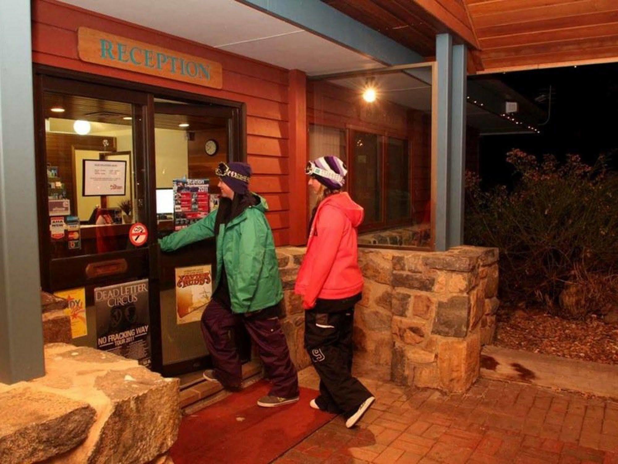 The Station Hotel Jindabyne Εξωτερικό φωτογραφία
